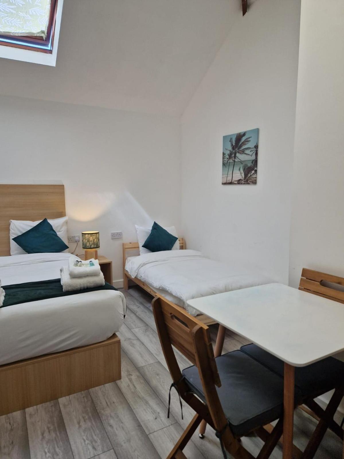 Crown House Panzió Oxford Kültér fotó