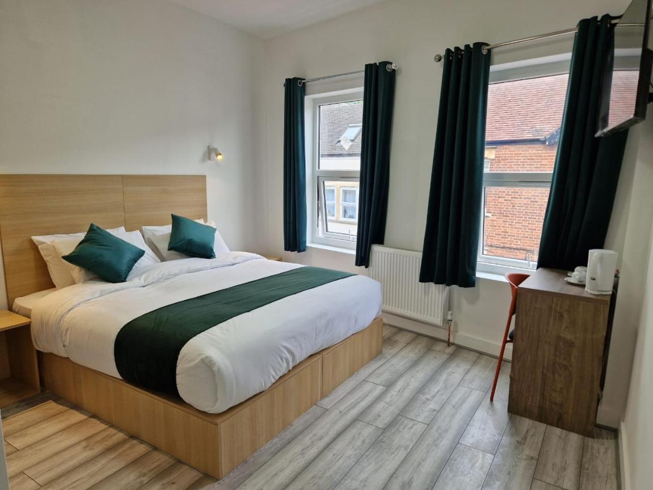 Crown House Panzió Oxford Kültér fotó