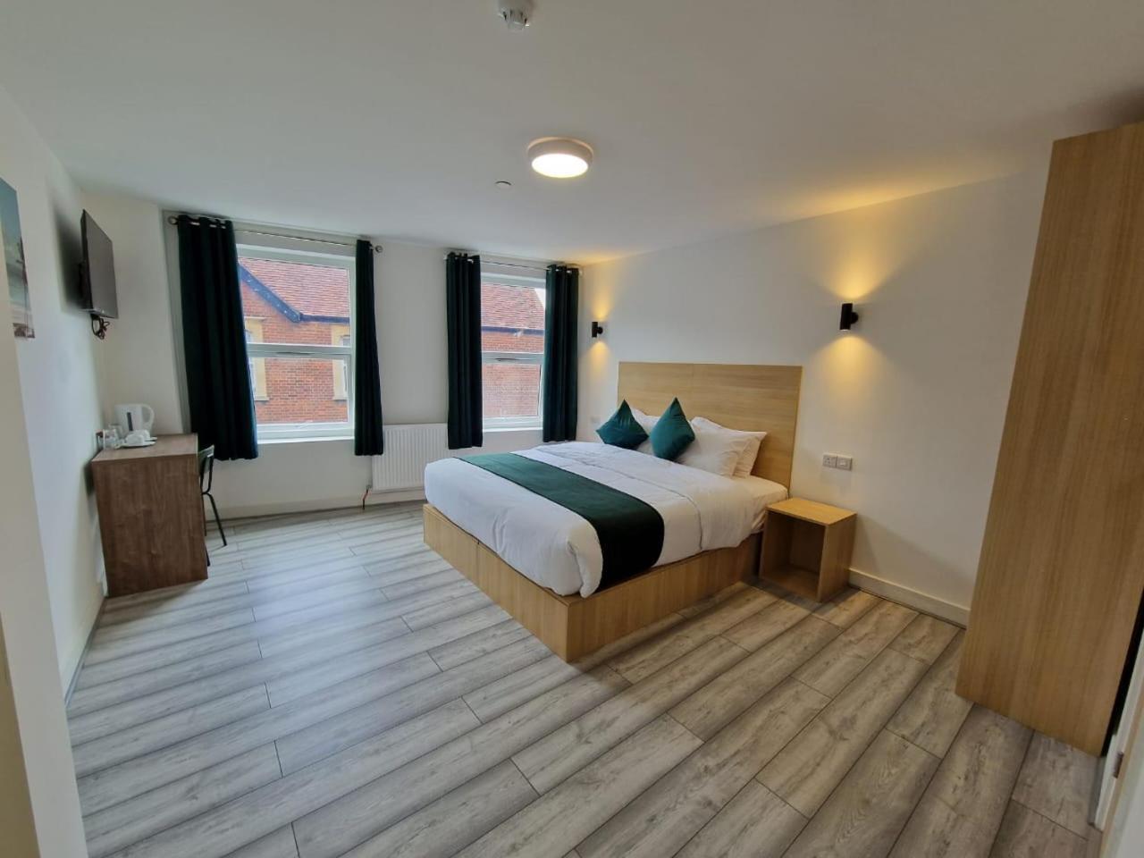 Crown House Panzió Oxford Kültér fotó